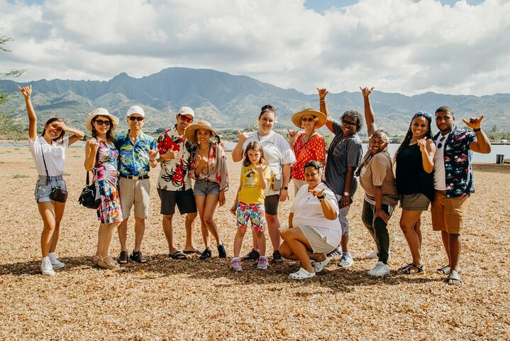 Make new friends on this full-day tour of Oahu.